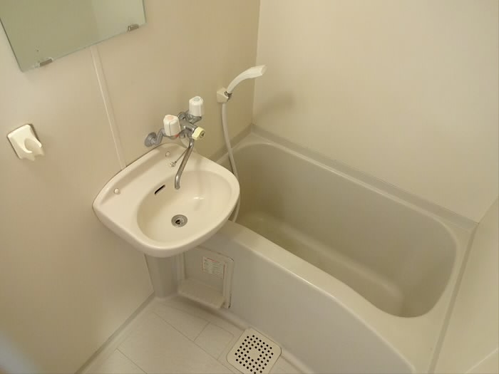 ファミーリエ　 風呂画像