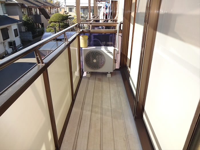 ファミーリエ　 ベランダ