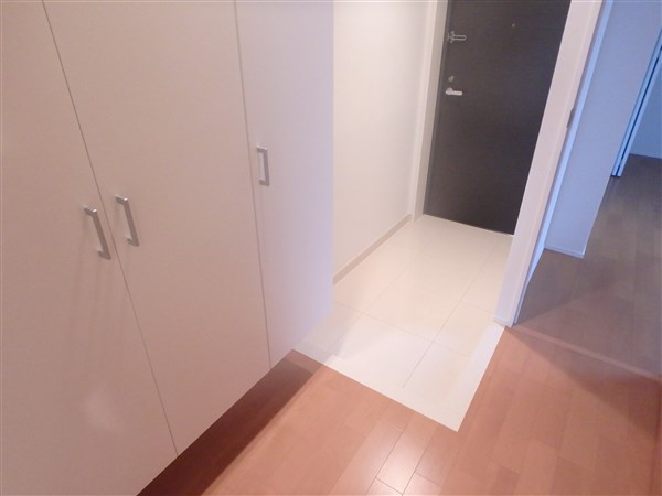 栄和レジデンスⅠ　 玄関