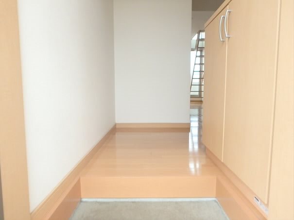 アップライン 玄関