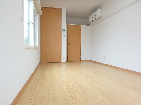 サンフラットつつじヶ丘 リビング