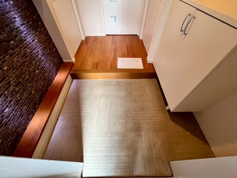 アーベイン世田谷　再契約型定期借家 玄関