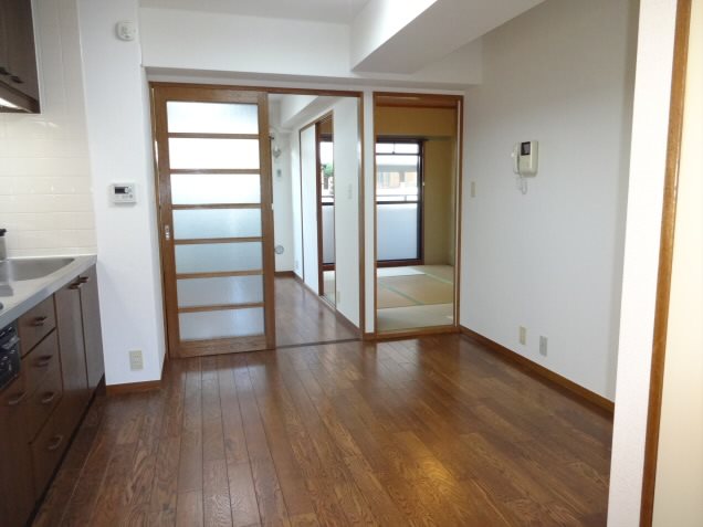 ノブ・ナカハラ リビング