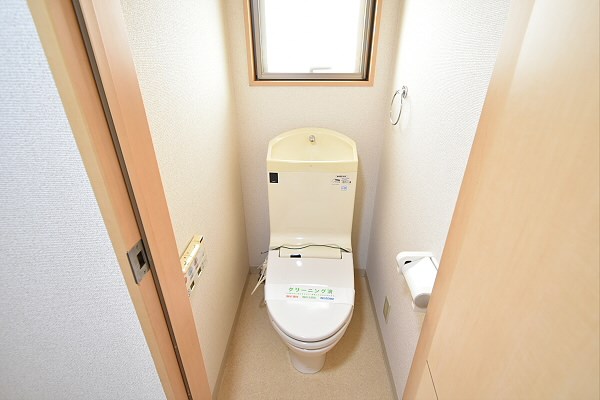 クーネル小島町  トイレ