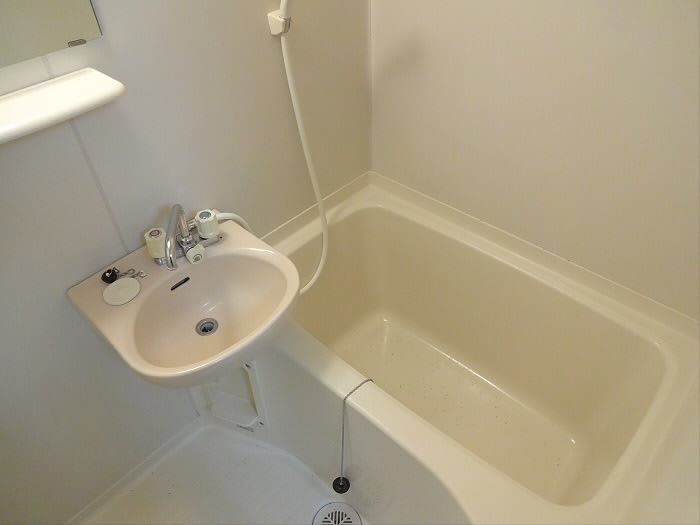 アバンⅠ 風呂画像