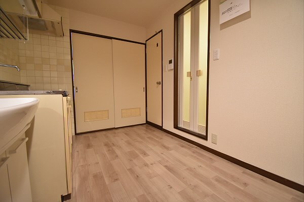 その他13