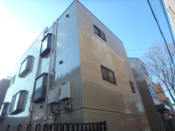 ハウゼ・イイダ 外観