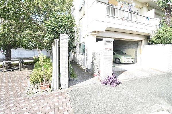 東京都調布市多摩川４丁目 エントランス
