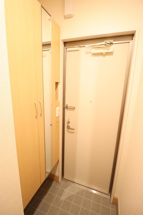 東京都調布市国領町５丁目 玄関