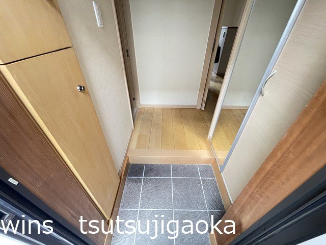 ルナハウス 玄関
