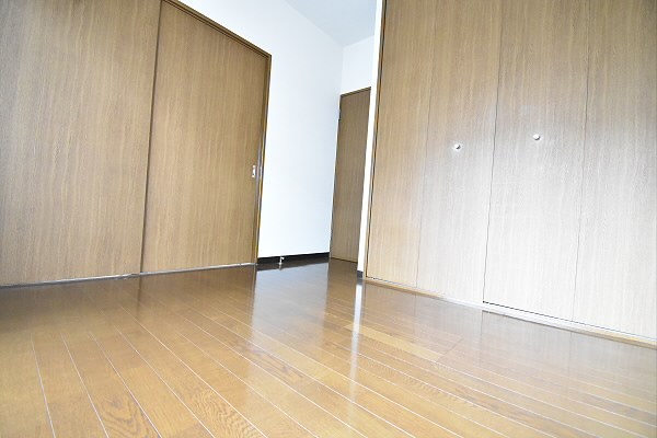 ベッドルーム
