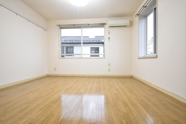東京都調布市富士見町４丁目 リビング