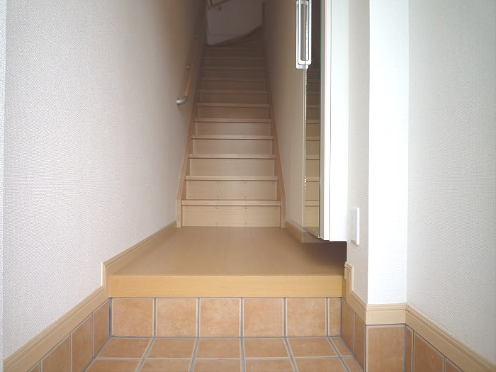 ガーデンヴィラ深大寺 玄関