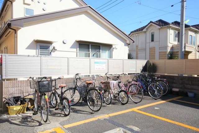 東京都世田谷区千歳台６丁目 駐車場