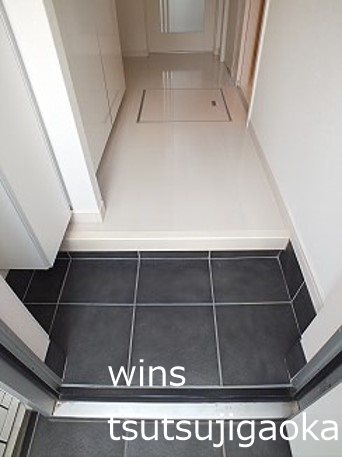 La Neige烏山Ⅱ（ラネージュ烏山Ⅱ） 玄関