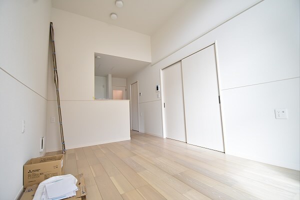 東京都調布市小島町２丁目 リビング