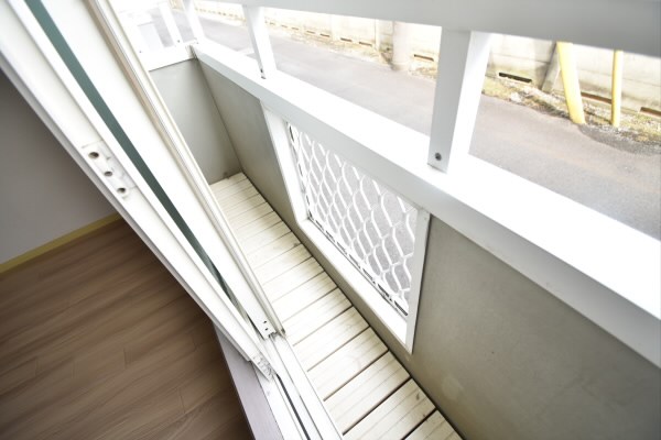 東京都調布市上石原１丁目 ベランダ