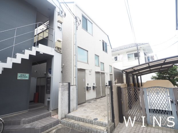 EARLS　COURT 102号室 外観