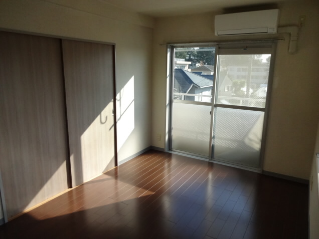 エランドール ベッドルーム