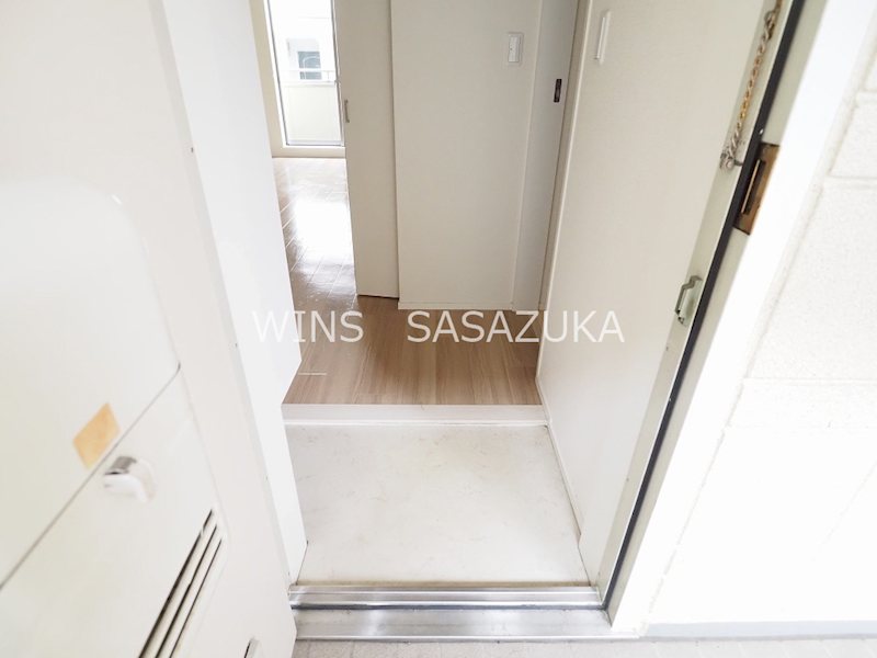 グレイシャス南台 玄関