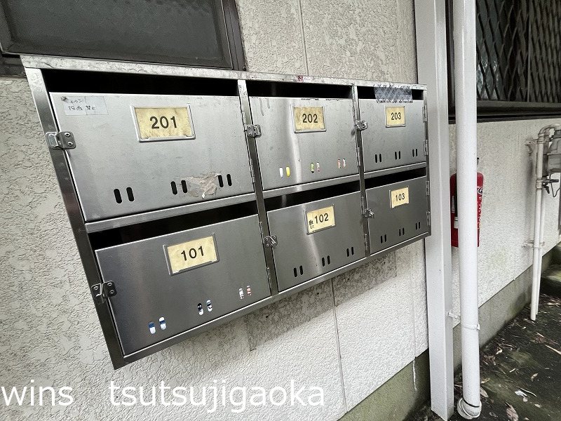 東京都調布市佐須町４丁目 エントランス