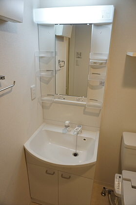 東京都世田谷区南烏山５丁目 洗面所