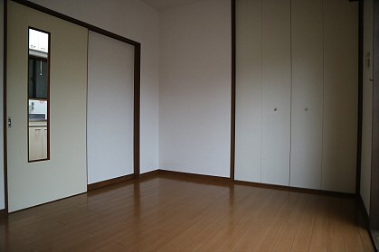 ベッドルーム