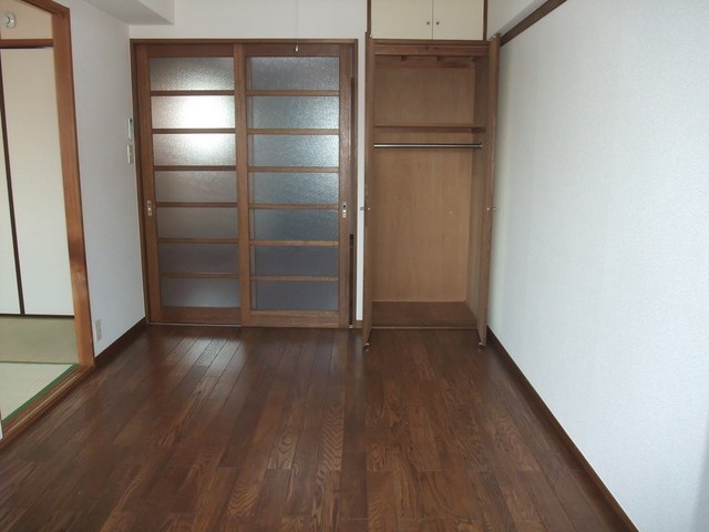 ベッドルーム