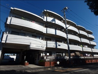 シャルマン成城 303号室 外観