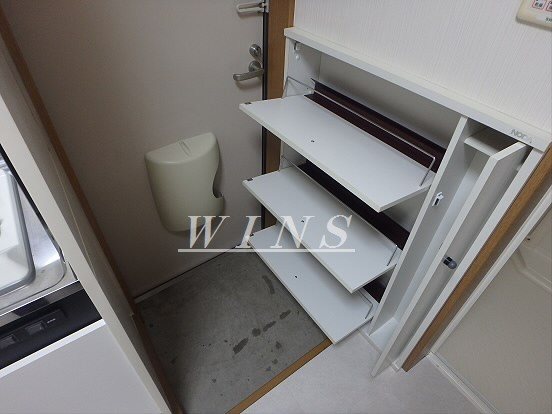 ソレイユ和泉 玄関