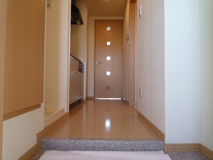 ルピナスコート柴崎 玄関