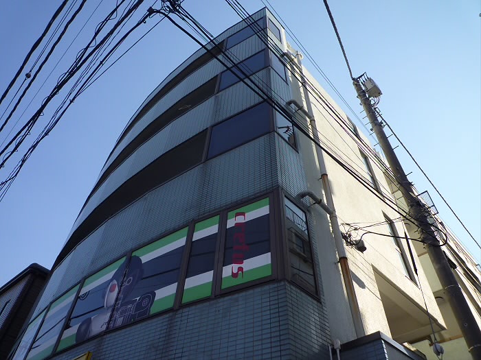 調布パークス 303号室 外観