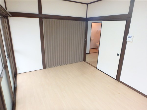 ベッドルーム