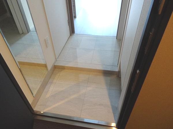 AXAS渋谷笹塚  玄関