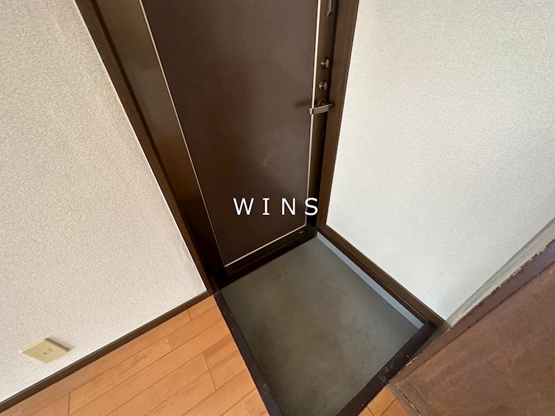 井上アパート 玄関