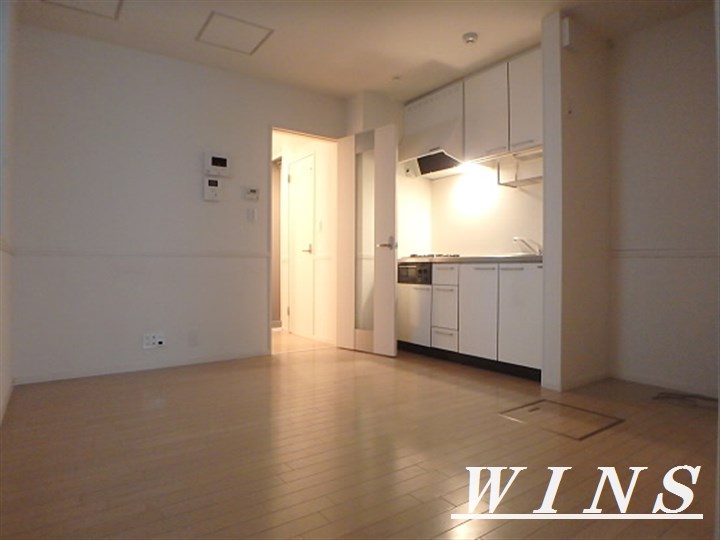 ベネレイト幡ヶ谷 リビング