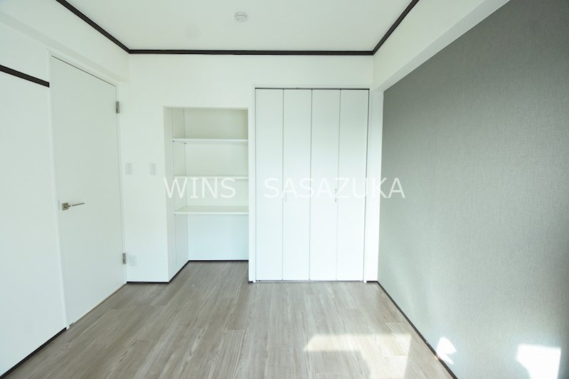 アライハイツ ベッドルーム