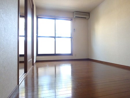プランドール参番館 リビング