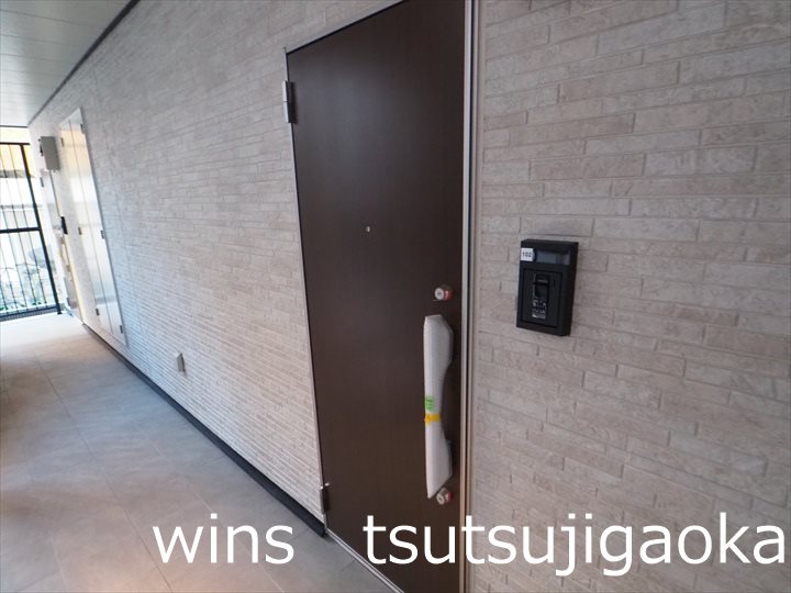 マイユクール 玄関