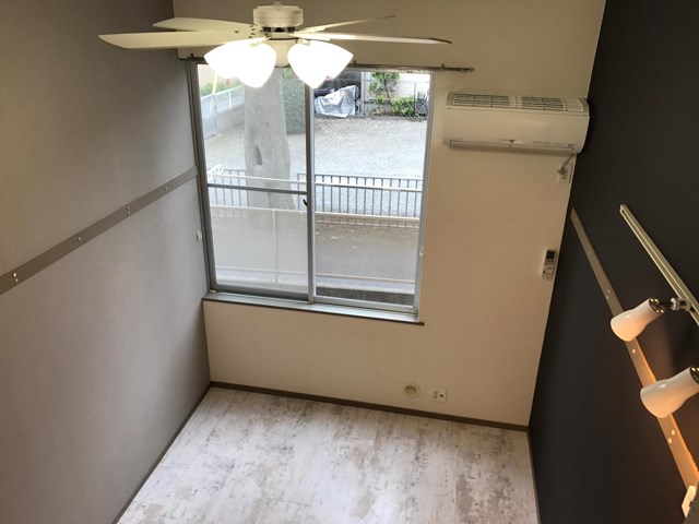 ベッドルーム
