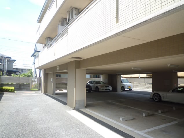 東京都調布市飛田給１丁目 駐車場