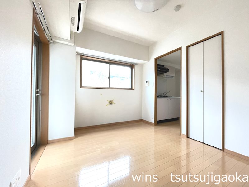 PLAISIR千歳烏山（プレズィール千歳烏山） リビング