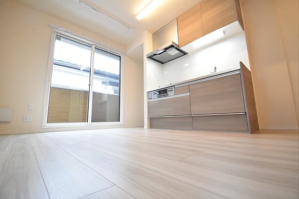 東京都調布市西つつじケ丘３丁目 リビング