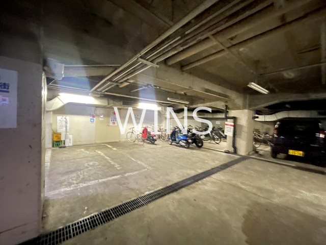 福岡県福岡市中央区赤坂１丁目 駐車場