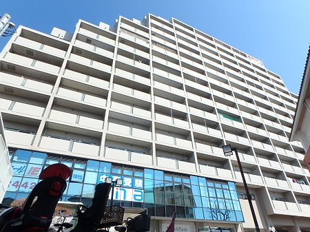 グランドール武戸野 外観