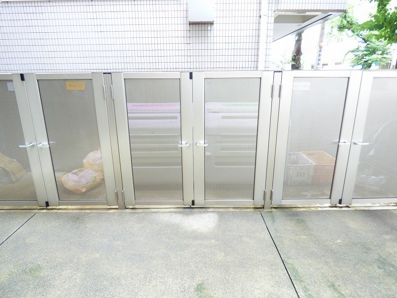 その他11