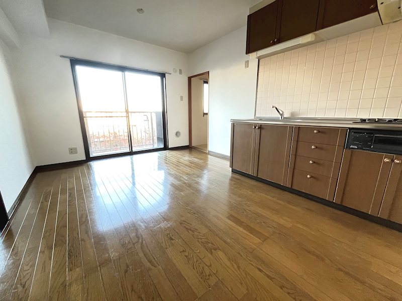 【メゾンベル・アネックス】 リビング