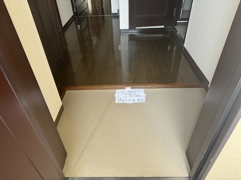 玄関