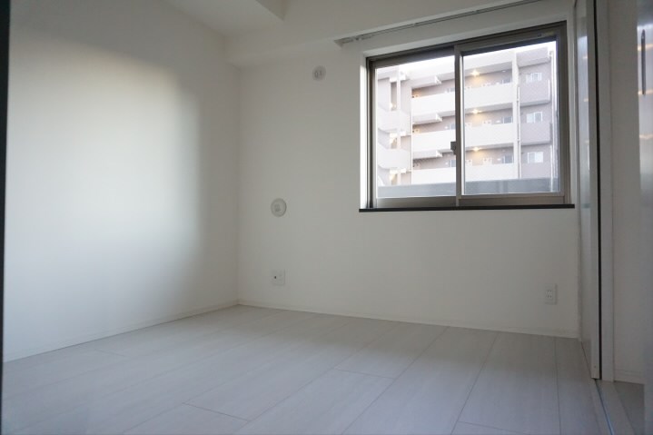 B CITY ART RESIDENCE　KITAZAWA ベッドルーム
