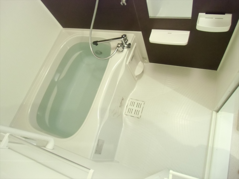 シュトラール赤堤 風呂画像